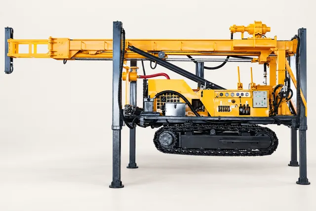 350 m Crawler Pneumatic Water Well Rig